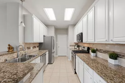 71 S Burberry Park Circle, The Woodlands, TX 77382 - Photo 12