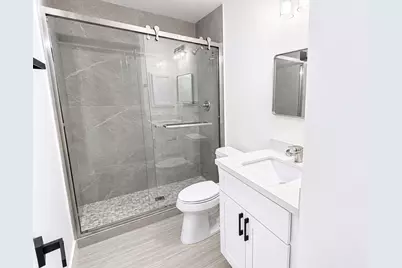 2106 Lakeshore Forest Court, Missouri City, TX 77459 - Photo 18
