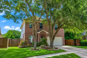 2106 Lakeshore Forest Ct, Missouri City, TX 77459 - Photo 1