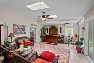 7510 W Briar Rose Dr, Houston, TX 77063 - Photo 22