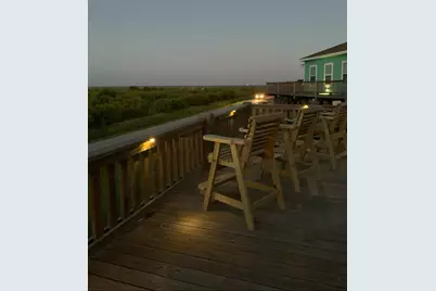 925 S Honeysuckle Drive, Crystal Beach, TX 77650 - Photo 18