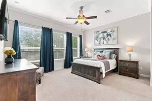 129 Saddle Dr, Jersey Village, TX 77065 - Photo 14