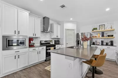 12812 Tokenhouse Lane, Houston, TX 77047 - Photo 4