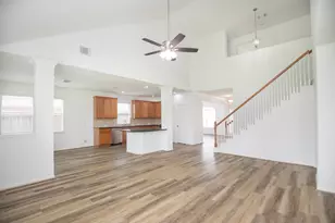 810 Aqua Vista, Richmond, TX 77469 - Photo 12