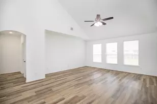 810 Aqua Vista, Richmond, TX 77469 - Photo 10