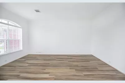 810 Aqua Vista, Richmond, TX 77469 - Photo 8