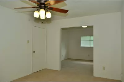 10094 Ash Fork Drive, Houston, TX 77064 - Photo 14