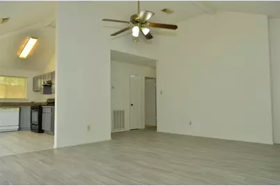 10094 Ash Fork Drive, Houston, TX 77064 - Photo 4