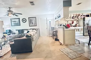 705 Phyllis Ct, Conroe, TX 77303 - Photo 6