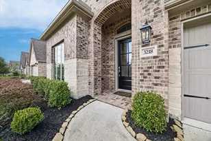 3218 Bellwick Chase Ln, Porter, TX 77365 - Photo 2