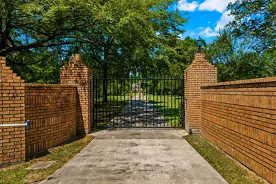 1800 S Magnolia Street, Woodville, TX 75979 - Photo 1