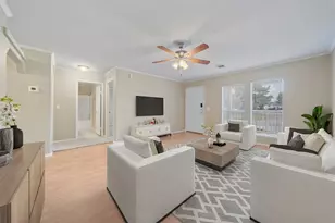 10114 Summerberry Ln, Tomball, TX 77375 - Photo 6