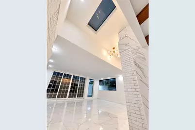 1143 Creekmont Drive, Houston, TX 77091 - Photo 8