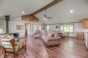 517 Lakeview Harbor, Onalaska, TX 77360 - Photo 6