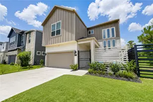 8102 Morning Melody Dr, Houston, TX 77063 - Photo 2