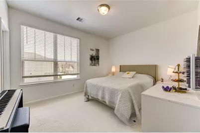 8102 Morning Melody Drive, Houston, TX 77063 - Photo 30