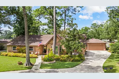 2704 Yorktown Drive, Dickinson, TX 77539 - Photo 2