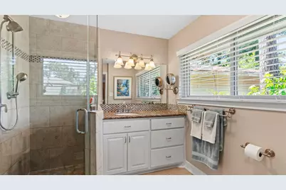 2704 Yorktown Drive, Dickinson, TX 77539 - Photo 18