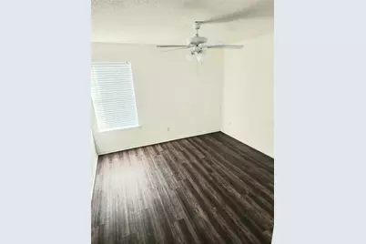 6500 Sands Point Drive #104, Houston, TX 77074 - Photo 6