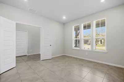 10723 Cliffs View Drive, Rosharon, TX 77583 - Photo 6