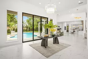 625 Piney Point Rd, Houston, TX 77024 - Photo 8