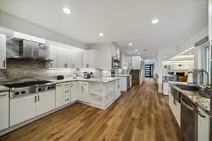 6321 Deerwood Rd, Houston, TX 77057 - Photo 12