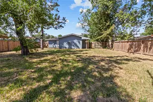 113 Highland Dr, Hitchcock, TX 77563 - Photo 16