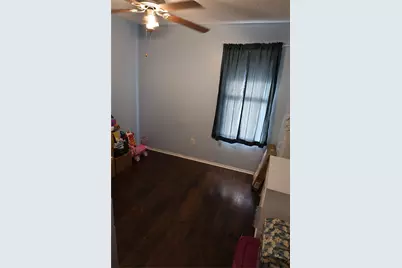 1009 Caplin Street, Houston, TX 77022 - Photo 10