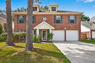 10823 Perigrine Dr, Houston, TX 77065 - Photo 2