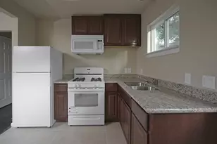 1001 9th Ave N, Texas City, TX 77590 - Photo 8