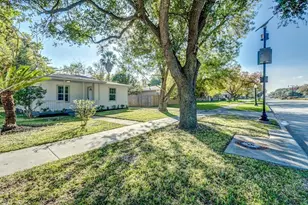 1001 9th Ave N, Texas City, TX 77590 - Photo 28