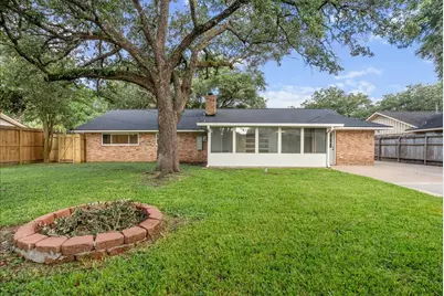 2022 Willow Wisp Drive, Seabrook, TX 77586 - Photo 46