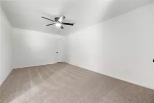 4601 W 43rd St, Houston, TX 77092 - Photo 16