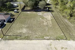 305 & 307 N Upton Ave, Schulenburg, TX 78956 - Photo 1