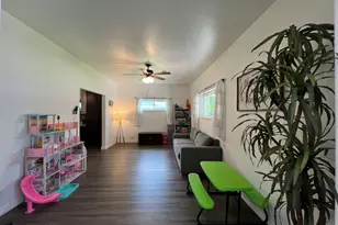 103 W Barrow St, Dayton, TX 77535 - Photo 18