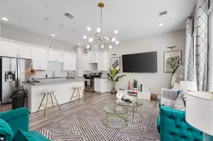 240 Julia St, Houston, TX 77022 - Photo 1