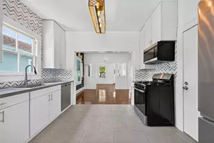 4807 Ave P 1/2, Galveston, TX 77551 - Photo 16