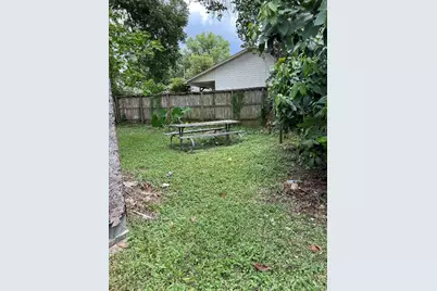 7004 Market Street, Houston, TX 77020 - Photo 2
