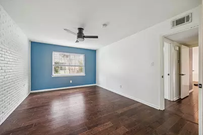 2744 Briarhurst Drive #16, Houston, TX 77057 - Photo 6