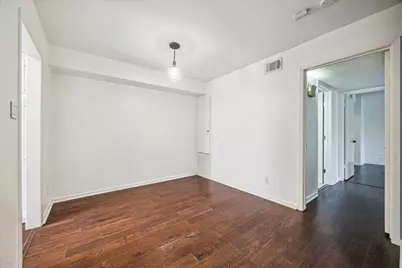 2744 Briarhurst Drive #16, Houston, TX 77057 - Photo 4