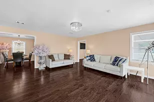 1603 5th Ave N, Texas City, TX 77590 - Photo 8