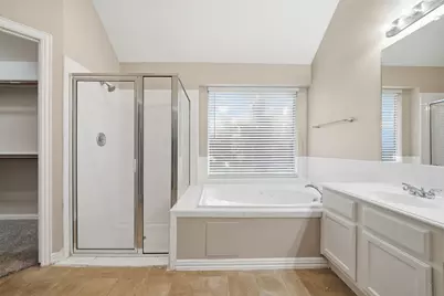 11 Crest, Houston, TX 77082 - Photo 34