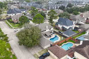 2329 N Lake Front Dr, League City, TX 77573 - Photo 44