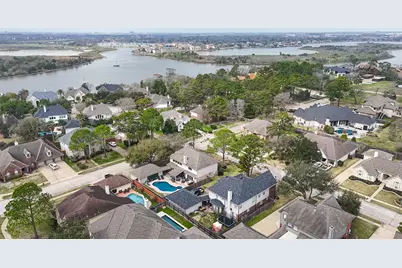 2329 N Lake Front Drive, League City, TX 77573 - Photo 48