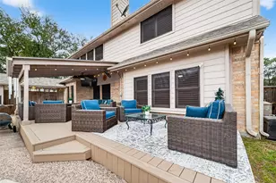 2329 N Lake Front Dr, League City, TX 77573 - Photo 40