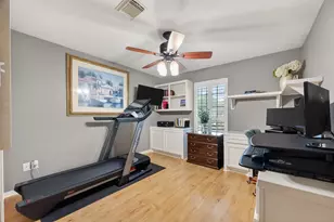 2329 N Lake Front Dr, League City, TX 77573 - Photo 32