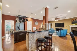 2329 N Lake Front Dr, League City, TX 77573 - Photo 14