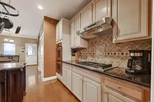 2329 N Lake Front Dr, League City, TX 77573 - Photo 12