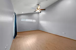 11709 Lakeside Pl Dr, Houston, TX 77077 - Photo 20