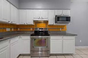 11709 Lakeside Pl Dr, Houston, TX 77077 - Photo 10